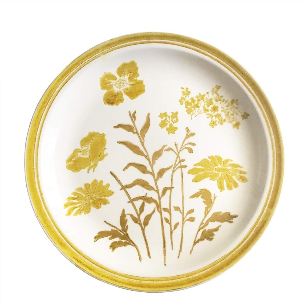 Set of 2 Jamestown Yellow Poppy China Ironstone Dinner Plates